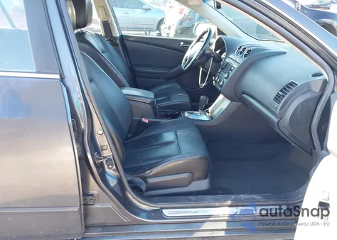 2010 Nissan Altima 2.5 S from USA, damaged, VIN 1N4AL2AP3AN532176